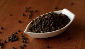 black pepper, spice, condiment-5749131.jpg